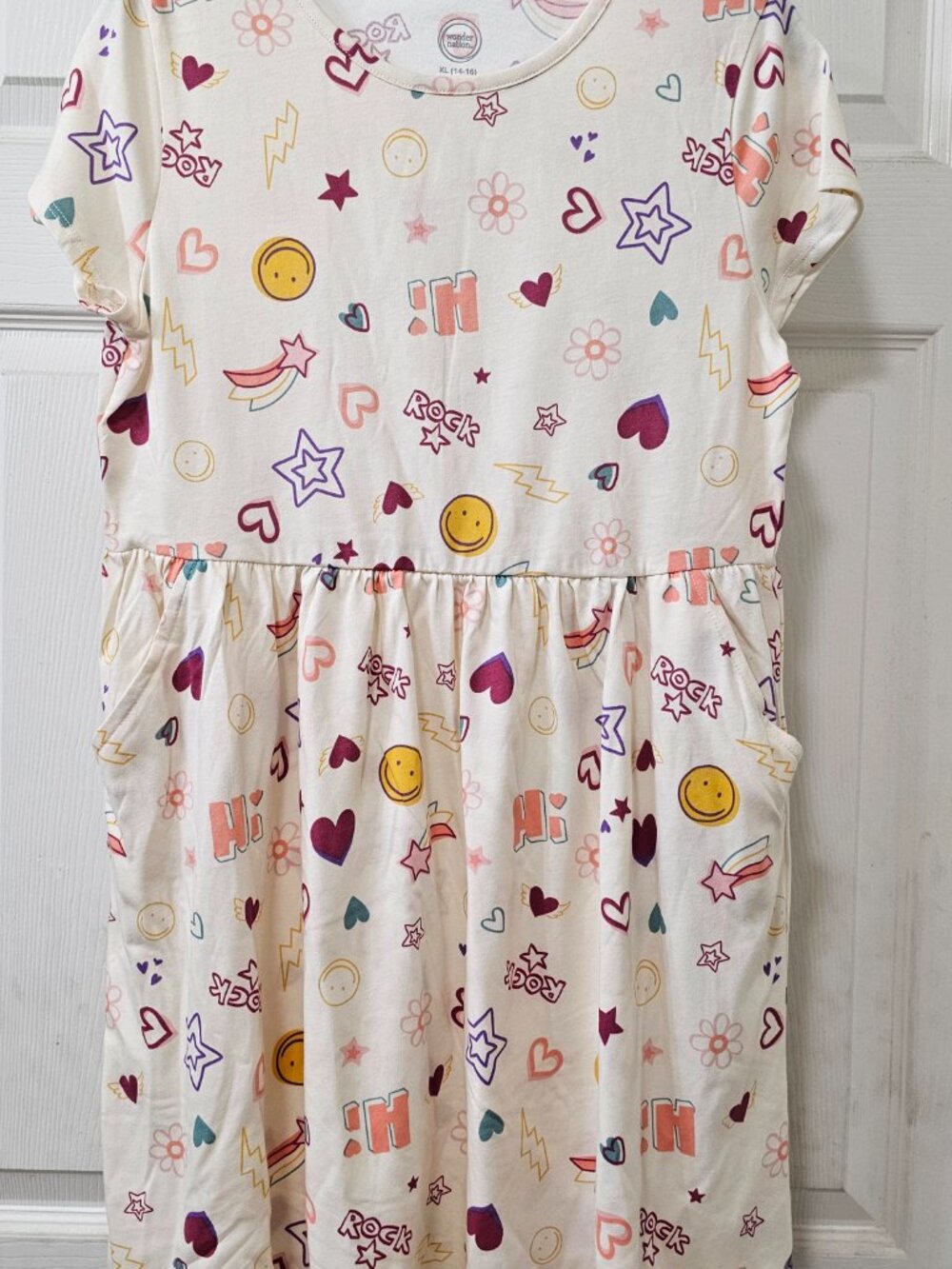 WONDER NATION Girls Short Sleeves Play Dress - stars, hearts, Emojis (XL)